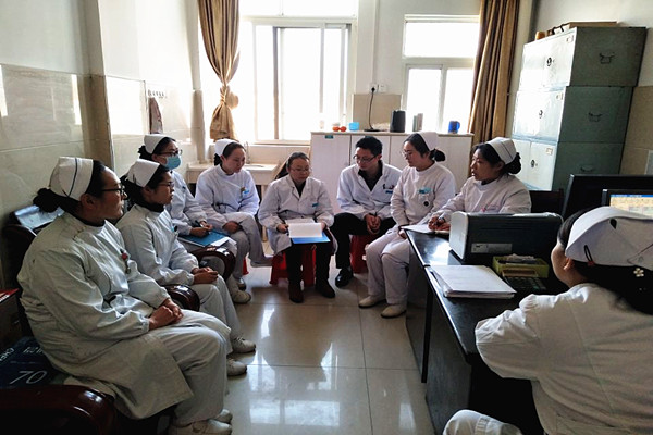 不良事件分析会.jpg