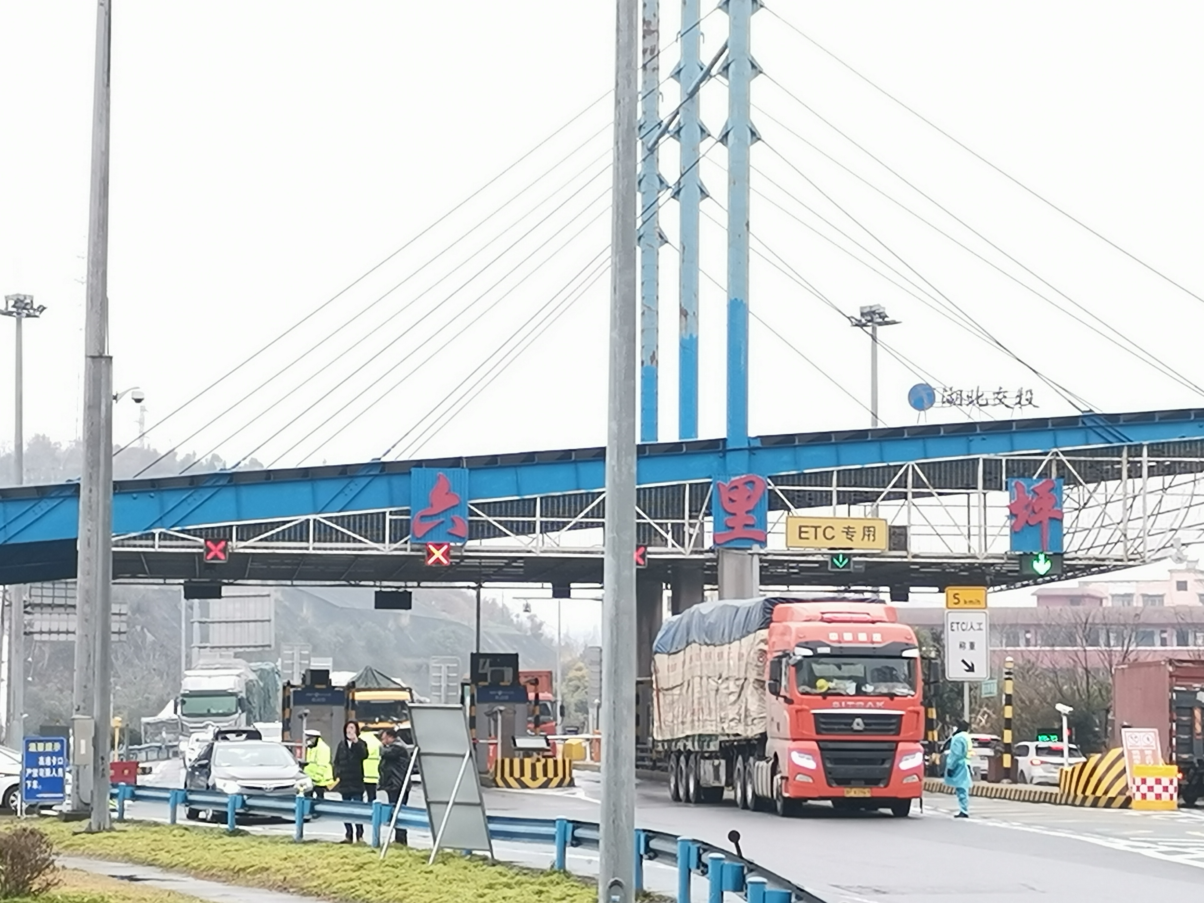 RLXV81PF67@B81BS`HAZP{E.jpg RLXV81PF67@B81BS`HAZP{E.jpg